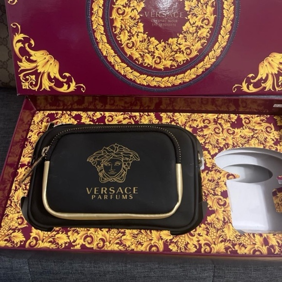 New Versace Prefume crossbody - Picture 11 of 12